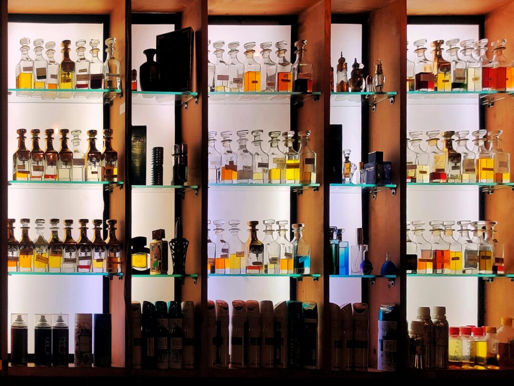 Perfume Bar